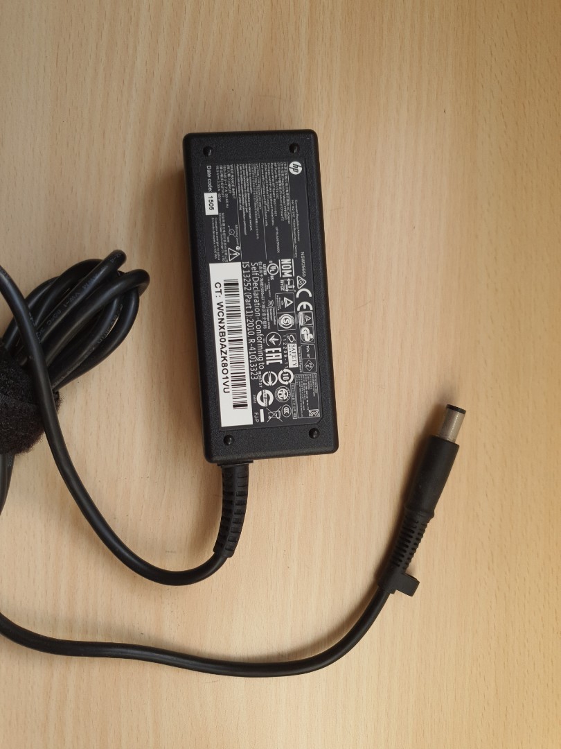 HP laptop charger (3 pin plug not included), Computers & Tech, Laptops