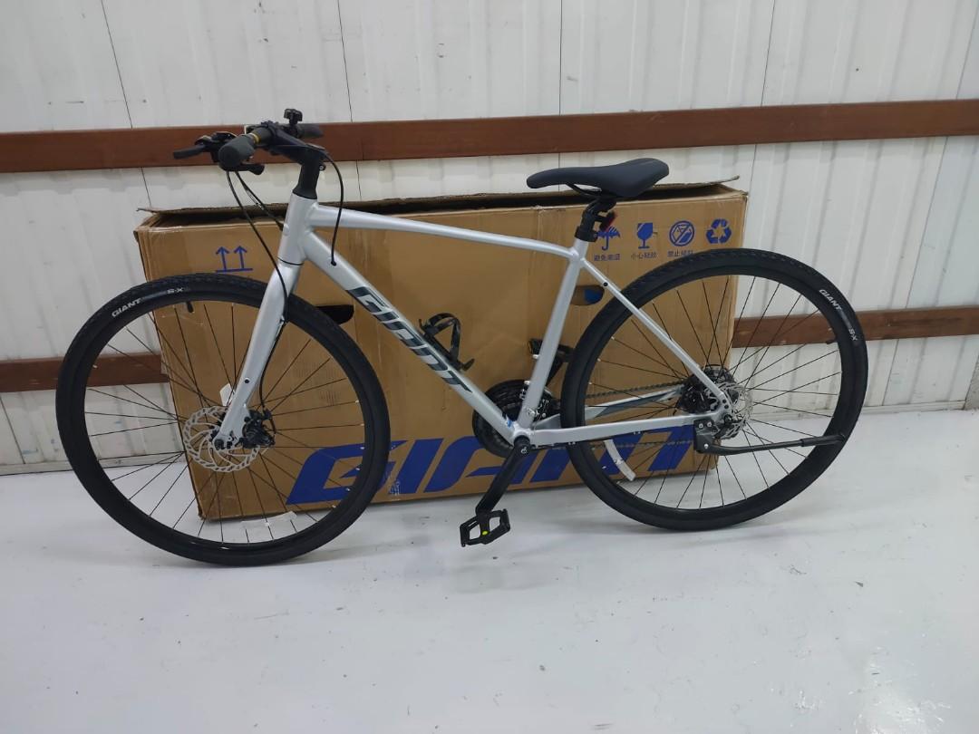 Giant escape sale 2 medium