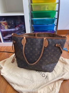 (Category: ) located in . Submitted by dianauni (Listing ID 1118907333, Image 1). Description: .
