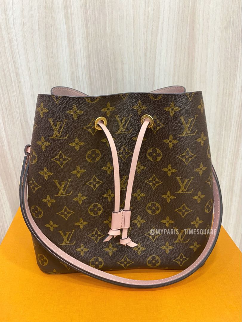 Louis Vuitton Jersey poudre tote with strap