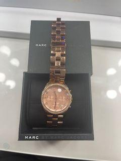 Marc jacobs rose gold watch