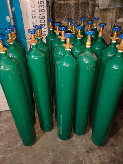 Medical oxygen tank 25lbs