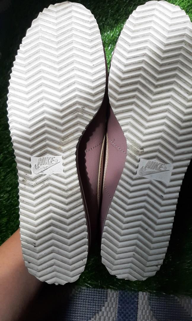 Women's shoes Nike Classic Cortez Leather Wmns Smokey Mauve/ Particle Beige