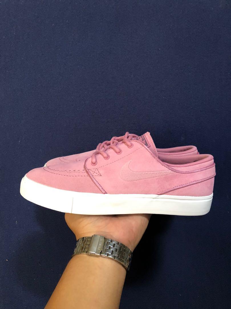Nike SB Stefan Janoski, Men's Fashion, Footwear, Sneakers on Carousell