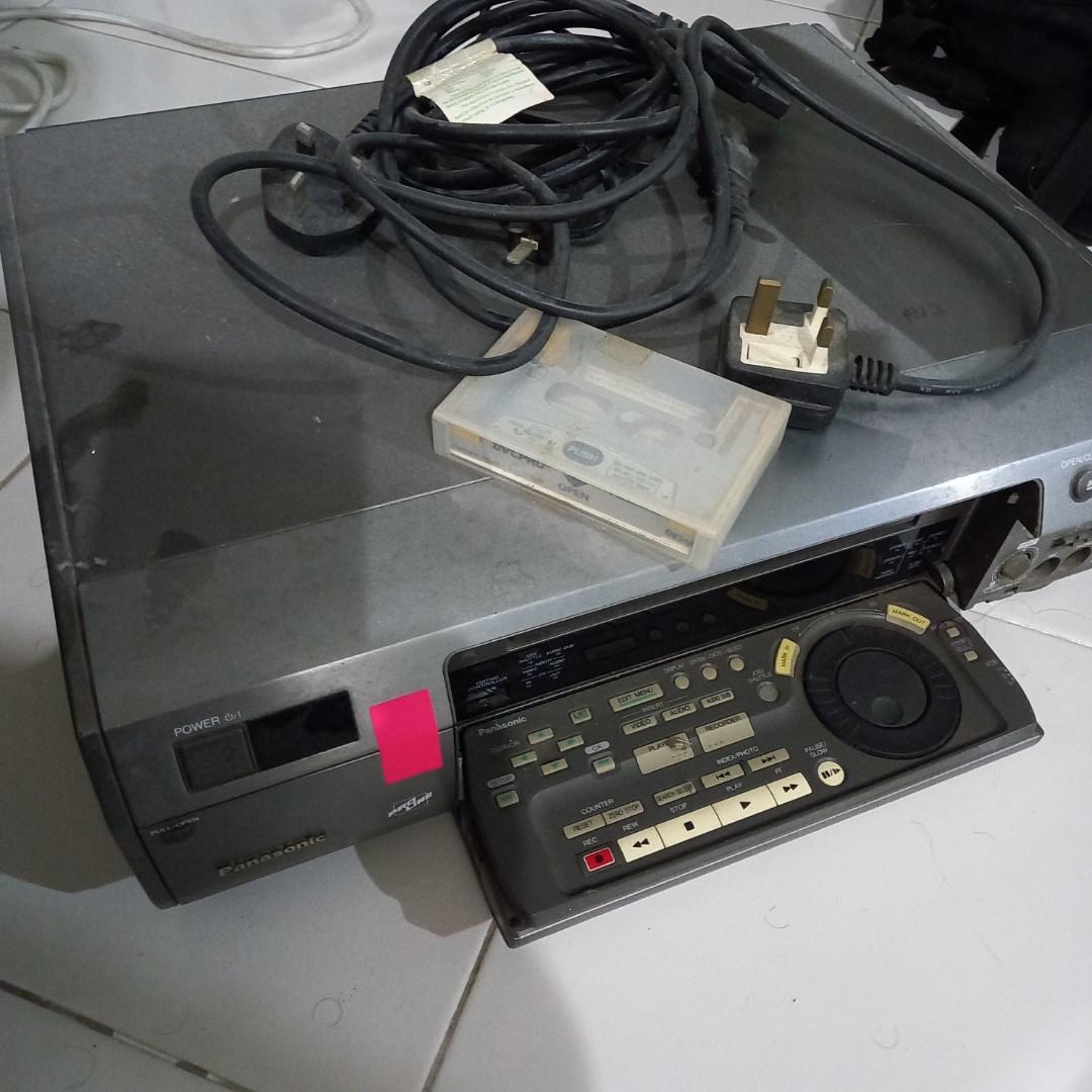 Panasonic mini dv player and recorder, Furniture & Home Living