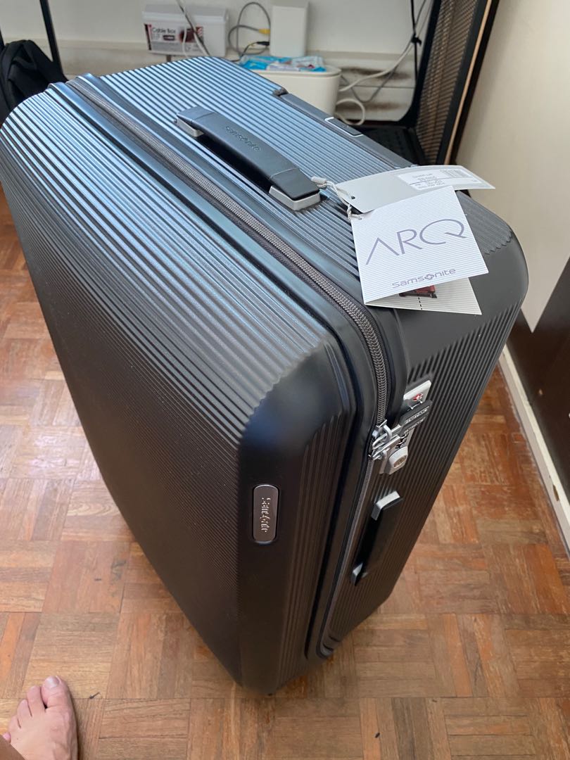 Samsonite arq 28 spinner clearance