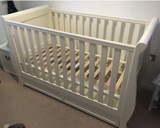 Silver cross dorchester cot bed top