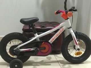 (Category: ) located in . Submitted by zul5876 (Listing ID 1118965342, Image 1). Description: .