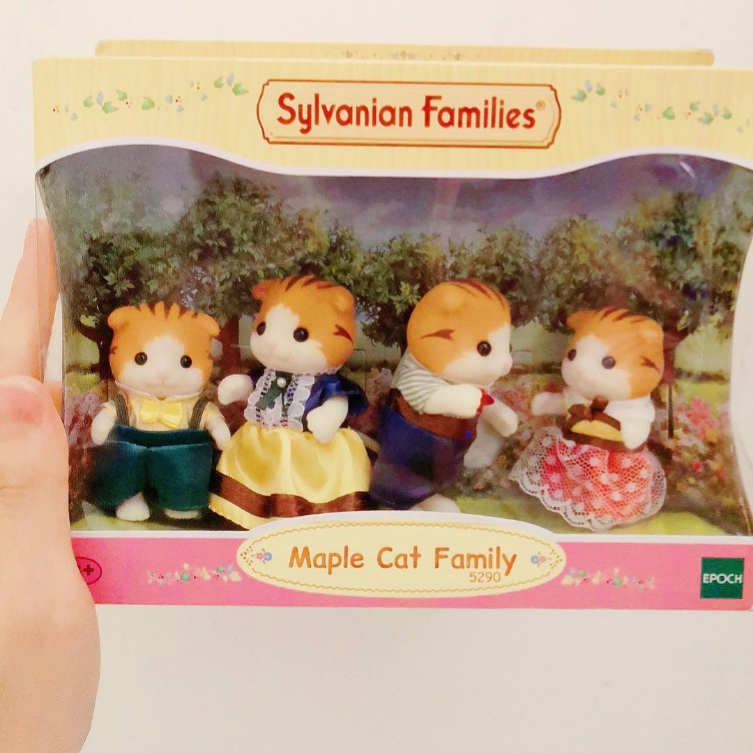 Sylvanian Families Maple Cat Family