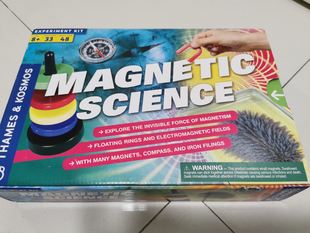 Thames & Kosmos Science Kit 33 Experiments, Hobbies & Toys
