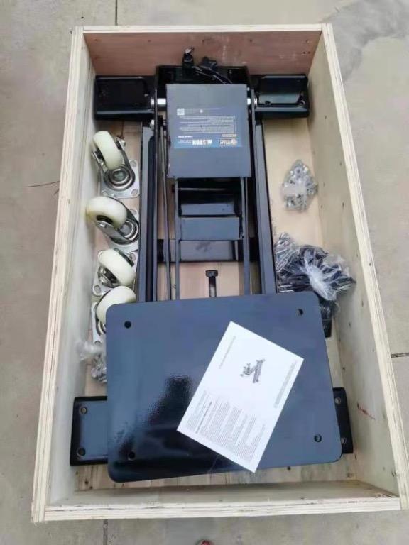 Transmission Floor Jack (Category: Construction Tools & Equipment) located in Manila. Submitted by joeyroque09 (Listing ID 1118832368, Image 2). Description: 09177110098 for fast transaction. Thanksca Transmission floor jack Capacity: 1 ton- Php 15,500 Capacity: 2 ton- Php 19,500 Capacity: 3 ton- Php 28,500.