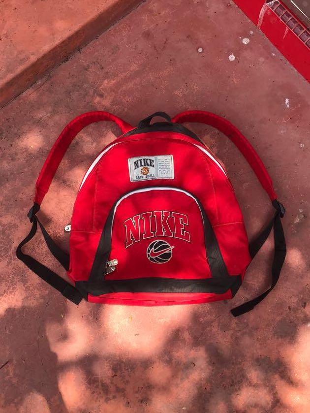 VINTAGE NIKE BASKETBALL BAGPACK Men s Fashion Bags Backpacks on