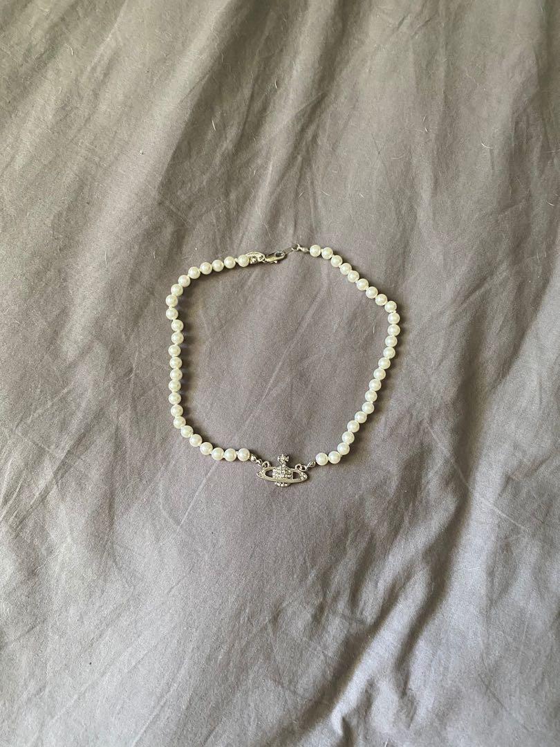 Vivienne westwood outlet ufo necklace