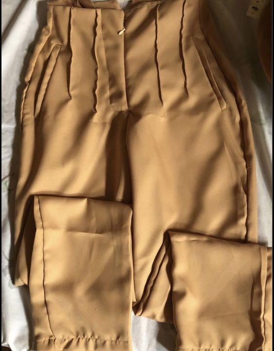 ZARA Nude Highwaisted Trousers, Women's 