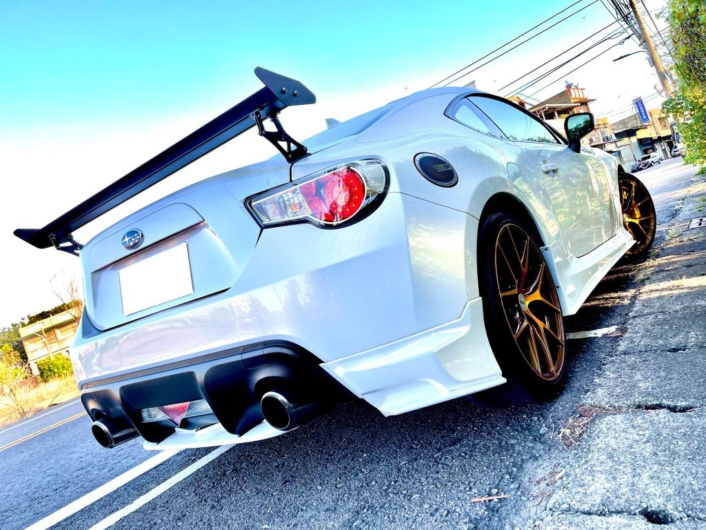 16年subaru Brz自排 汽車 汽車出售在旋轉拍賣