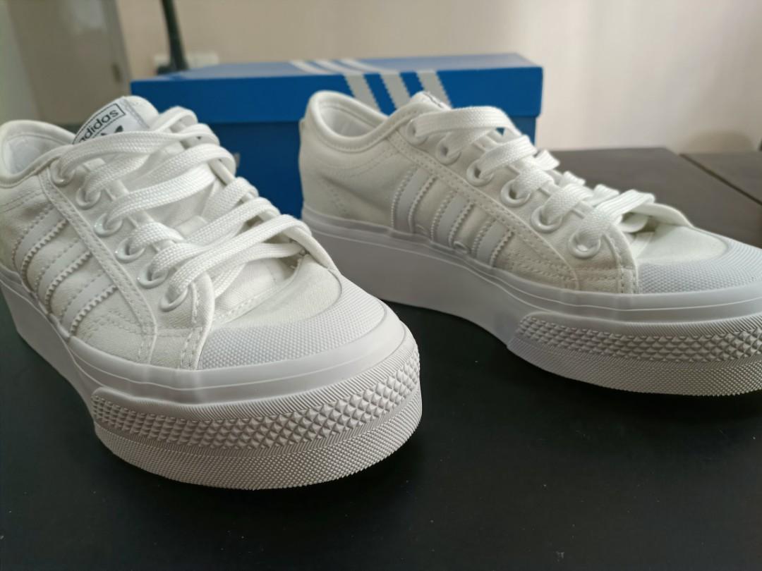 White adidas deals platform trainers