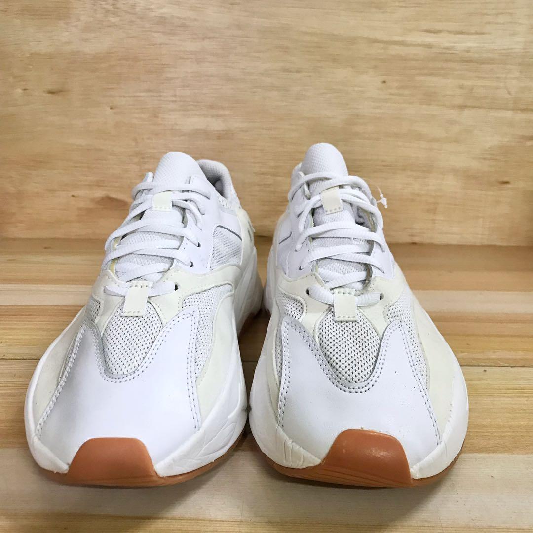 Adidas yeezy 700 white hot sale gum