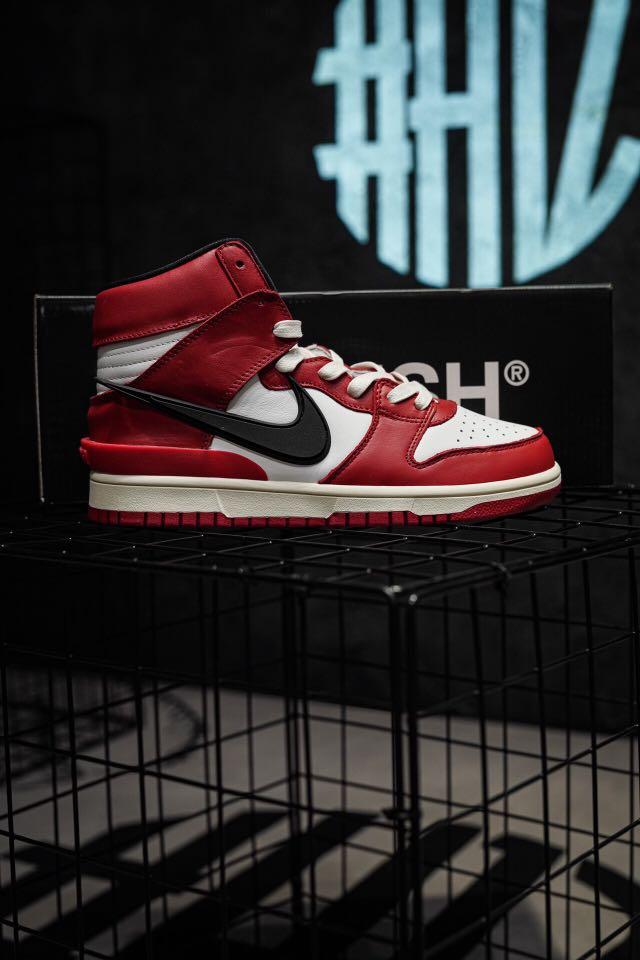 nike sb dunk high chicago