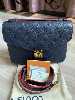 Louis Vuitton mini Pochette Metis Sling Bag, Women's Fashion, Bags &  Wallets, Purses & Pouches on Carousell