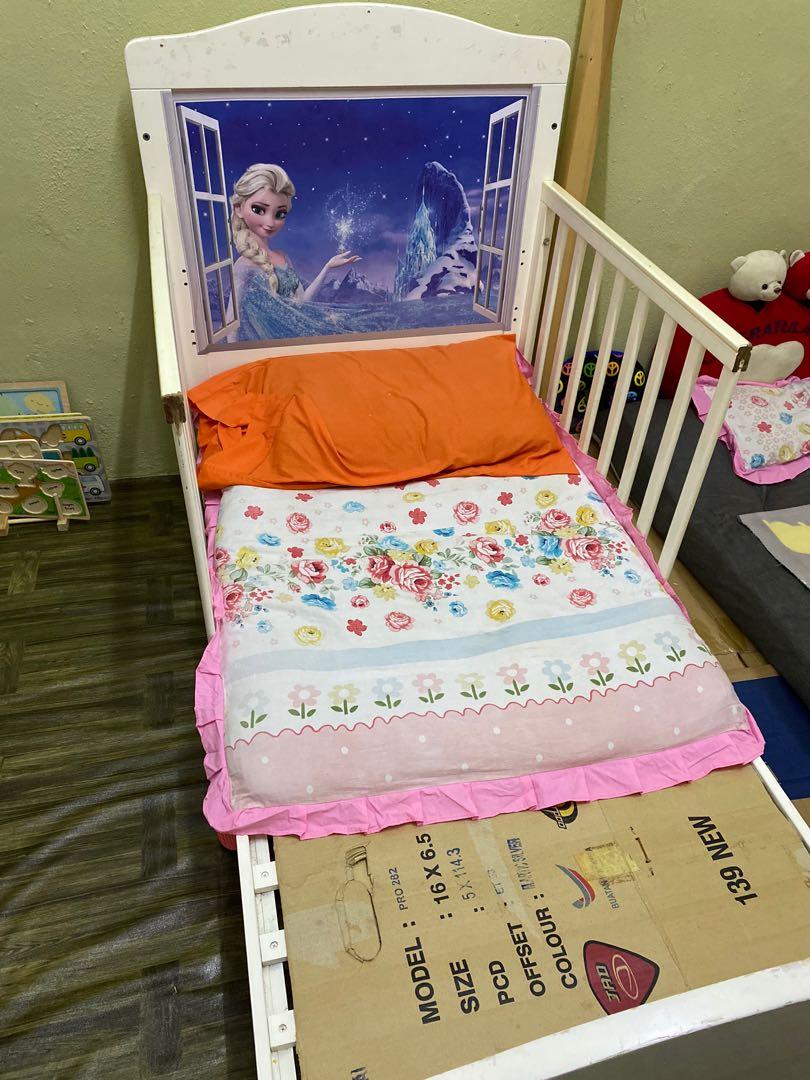 Babies r us toddler bed / katil budak kanak kanak, Babies & Kids, Baby