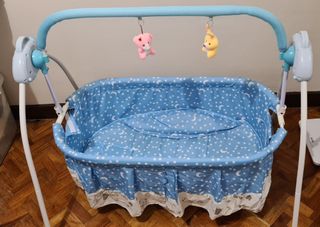 (Category: ) located in . Submitted by redpanda23 (Listing ID 1119183434, Image 1). Description: .