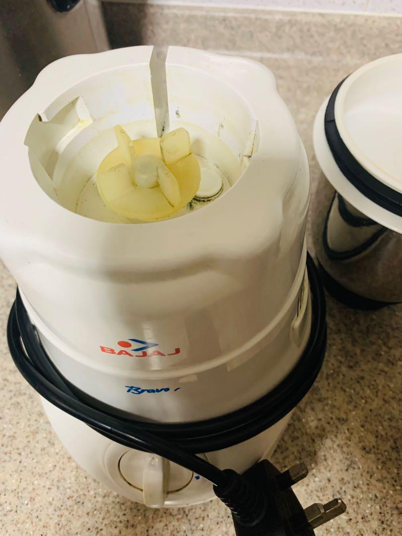 bajaj bravo 3 jar mixer grinder