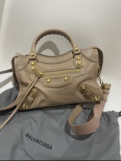 (Kategori: ) berada di . Dikirim oleh msbubble88 (ID iklan 1119062105, Gambar 1). Deskripsi: .
