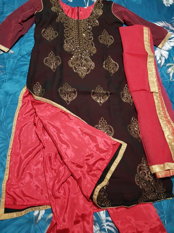 Punjabi suit sale black and red