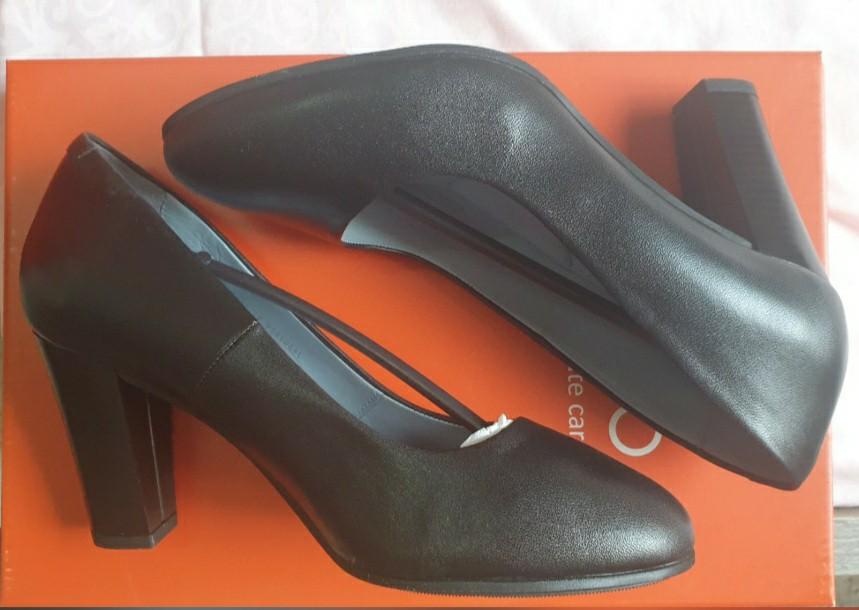 Black cabin 2025 crew shoes