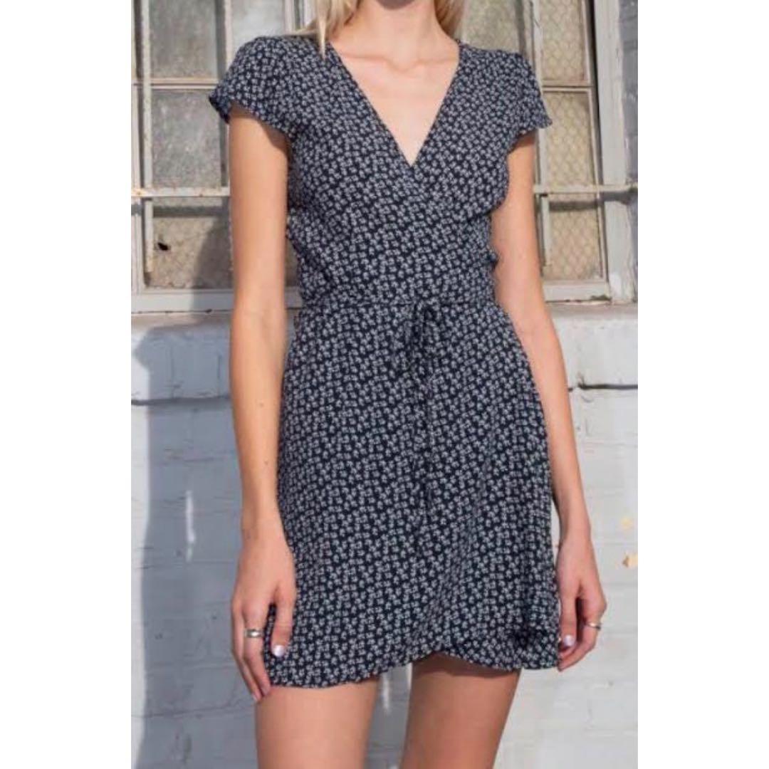 Robbie wrap dress online