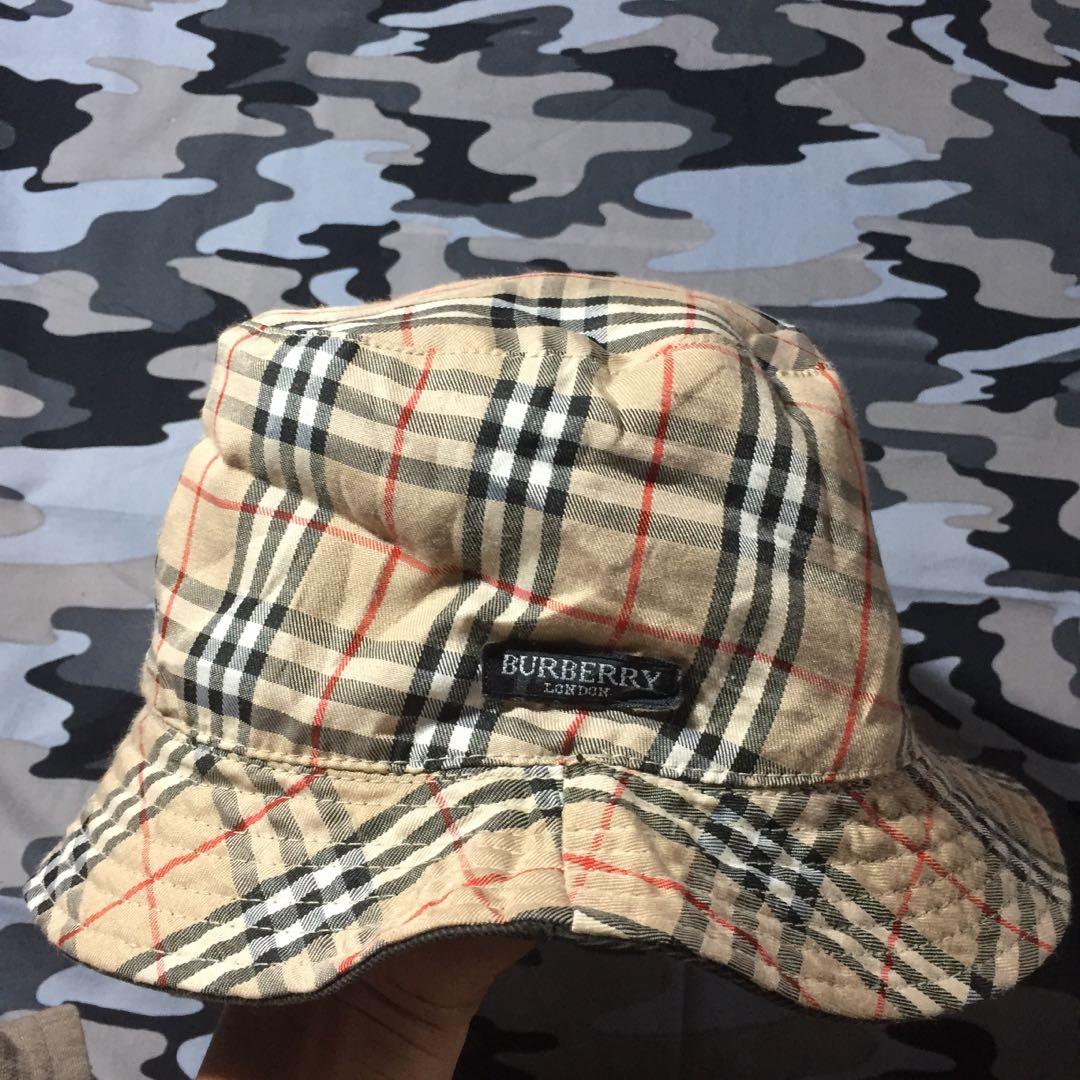 Burberry Bucket Hat, Men's Fashion, Watches & Accessories, Cap & Hats on  Carousell