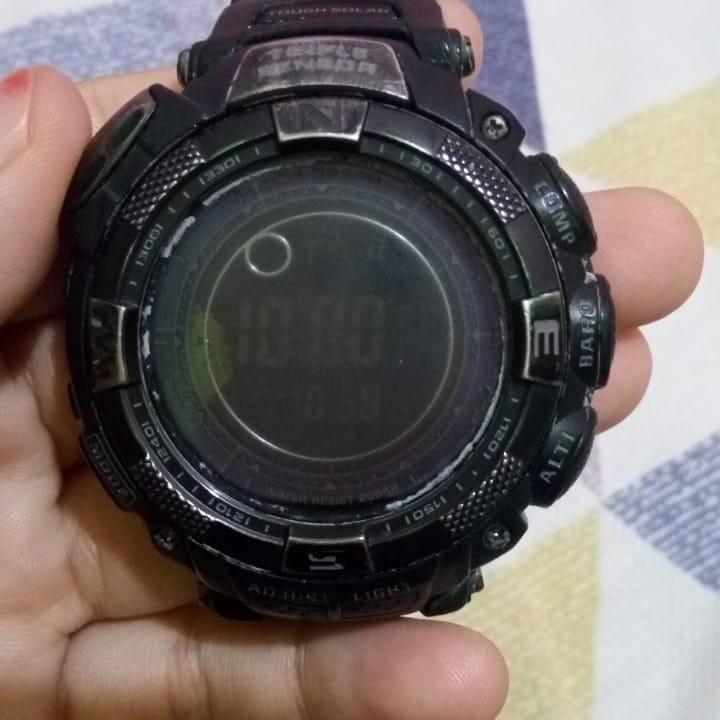 Casio protrek PRG 130 Y, Fesyen Pria, Jam Tangan di Carousell