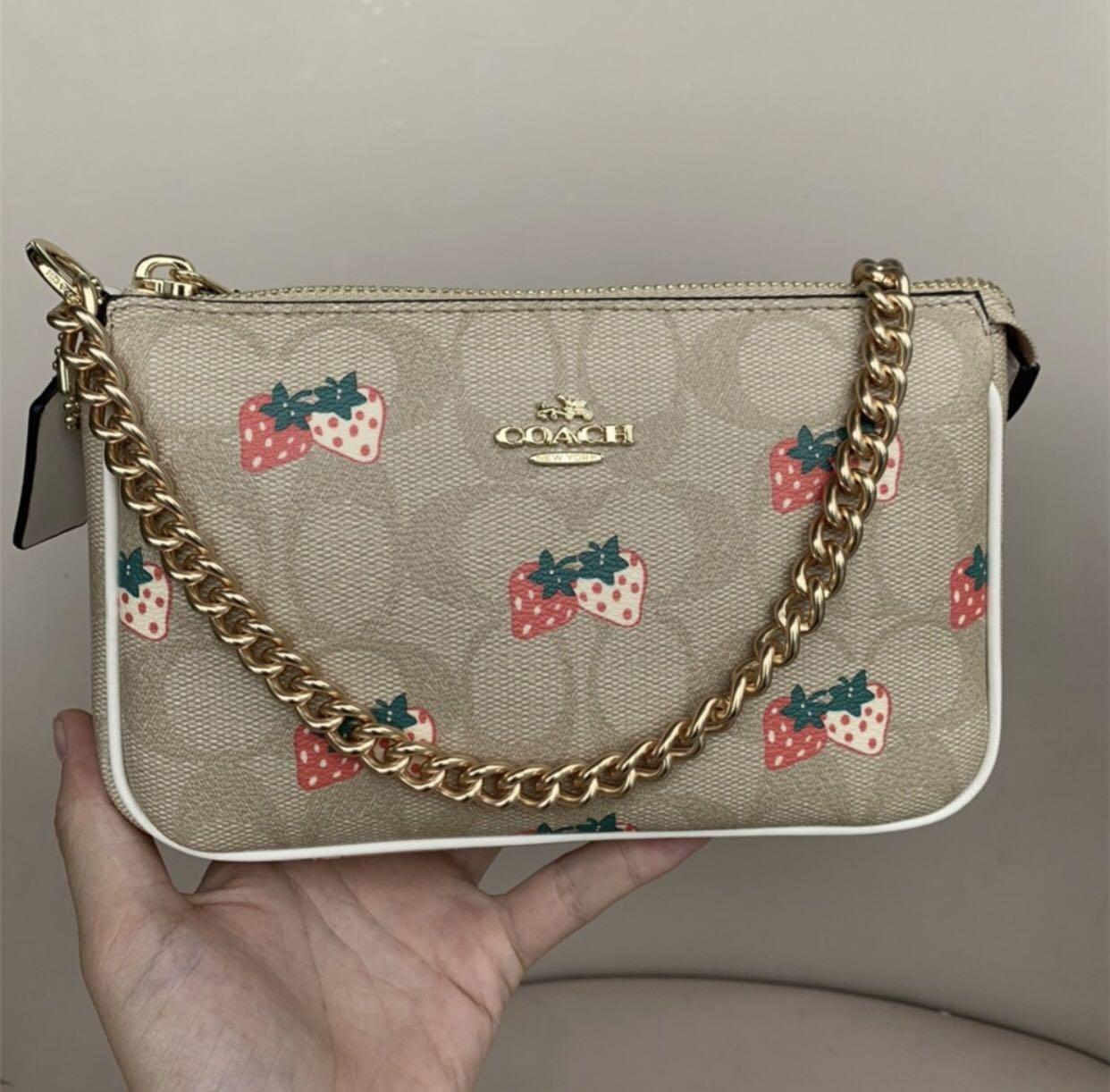 Coach wristlet outlet with gold chain