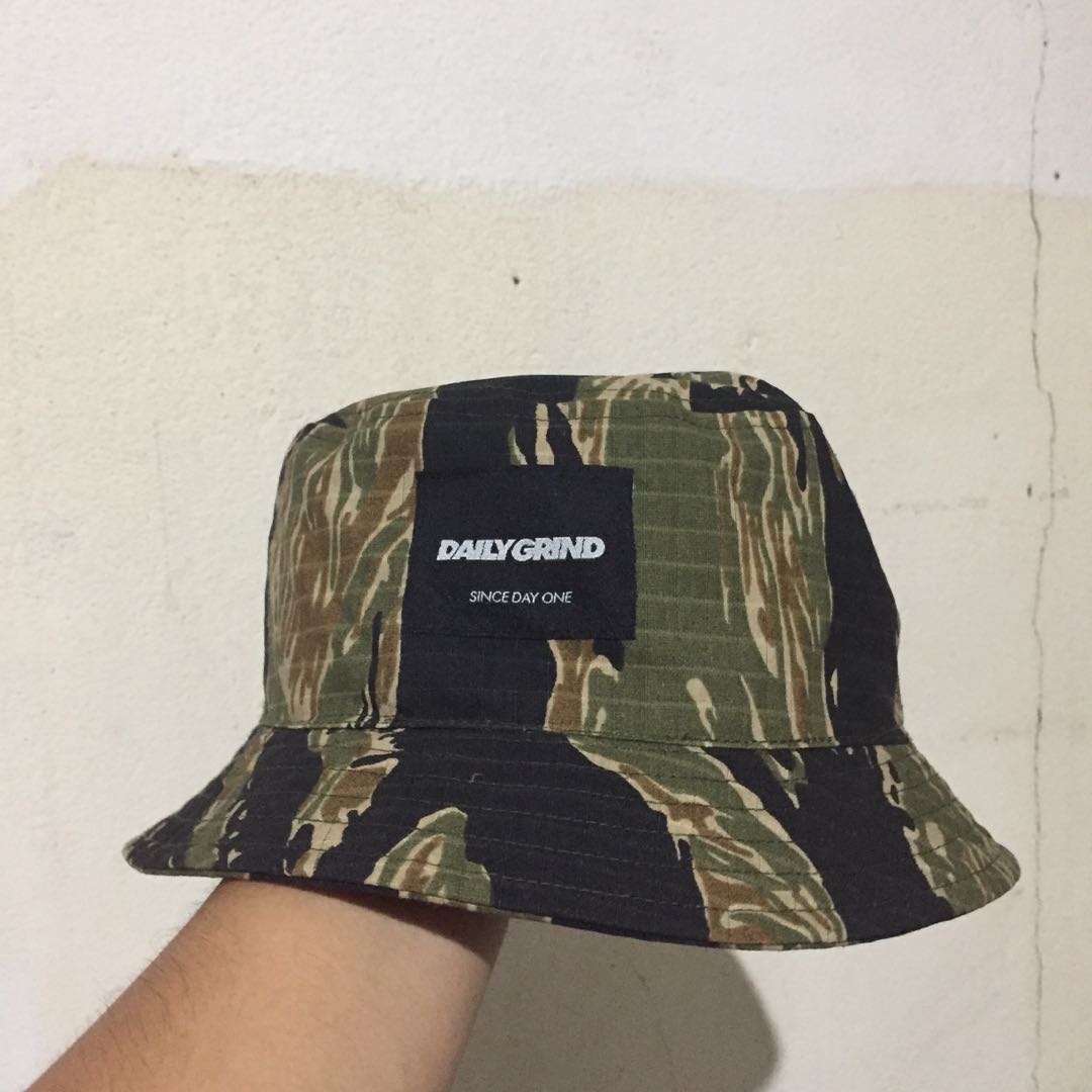 Daily Grind Reversible Bucket Hat, Men 