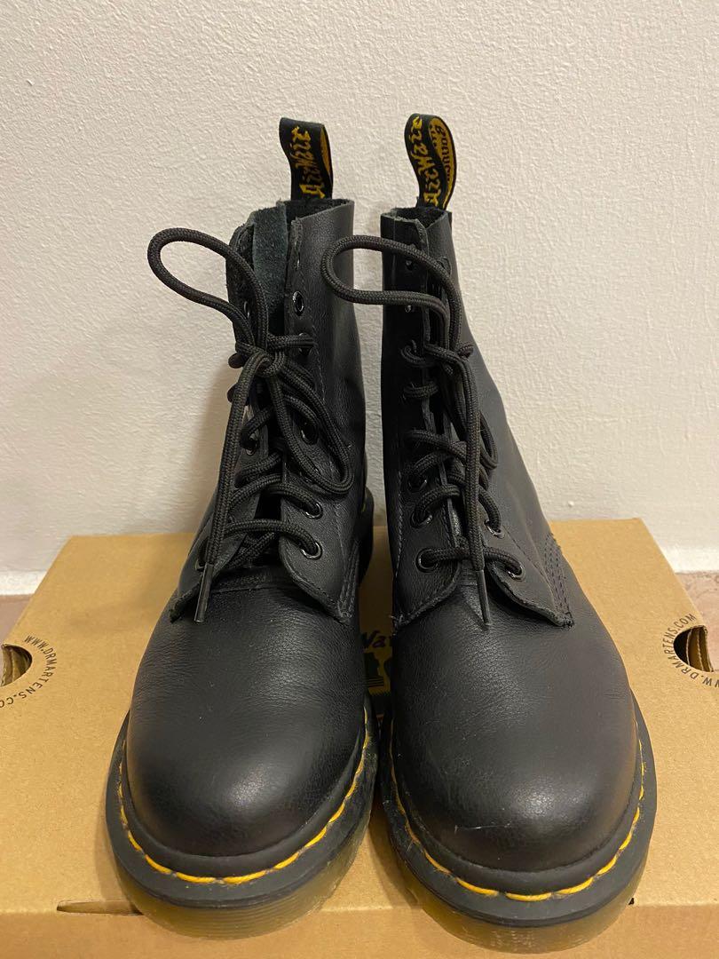 Dr Martens 1460 Pascal Virginia Leather Boots, Women's Fashion, Footwear,  Boots on Carousell
