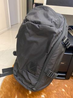 （分類：）位於 。 由 sebastianhon 提交（商品編號 1119148989，圖片 1）。簡介： 。