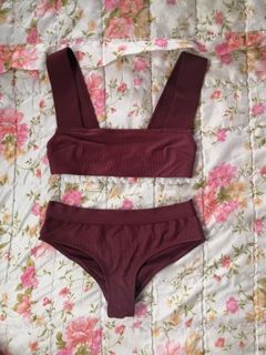 (Category: ) located in . Submitted by fallingforfelicia (Listing ID 1119045037, Image 1). Description: .