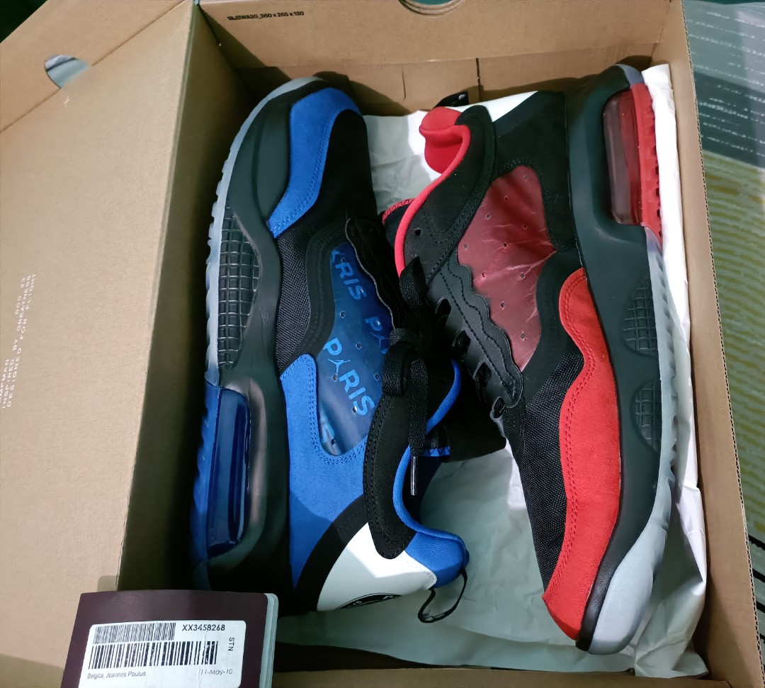 Zapatillas Hombre Jordan Paris Saint-Germain Max 200 QS Black/  Black-University Red-Hyper Cobalt