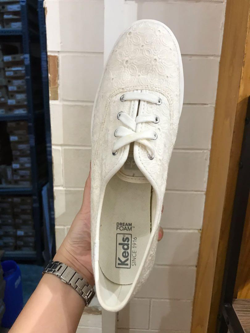 Keds eyelet sneakers top