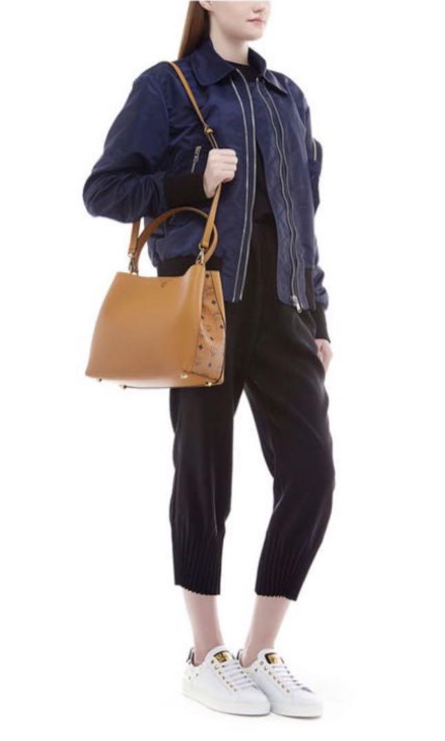 Mcm sarah visetos hobo outlet