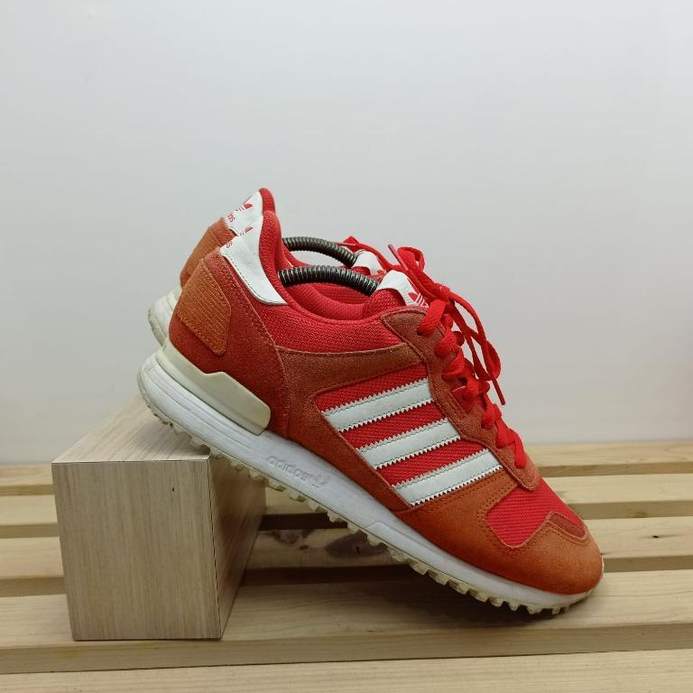 Adidas ZX700 avaelma