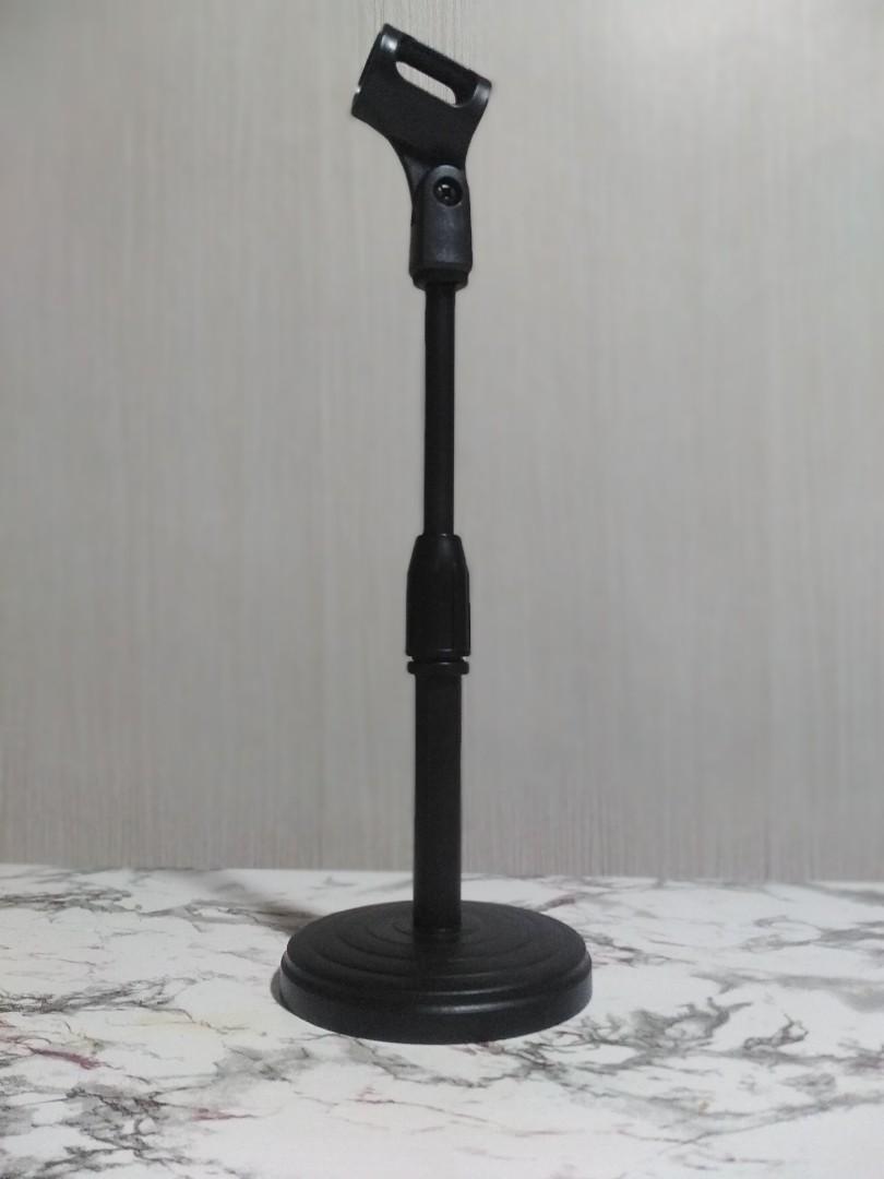 Microphone stand desk top mic stand (Category: Microphones) located in Quezon City. Submitted by smithwarren46 (Listing ID 1119016472, Image 3). Description: #micstand #deskmicstand P150 Brand new all pvc plastic mic stand Durable can fit wireless mic and dynamic microphone. Round base. Adjustable height. Pick up lagro Q.c or via delivery service rider po. More item for sale.. like or follow my page #BSAonlinestore https://www.facebook.com/BSA-on