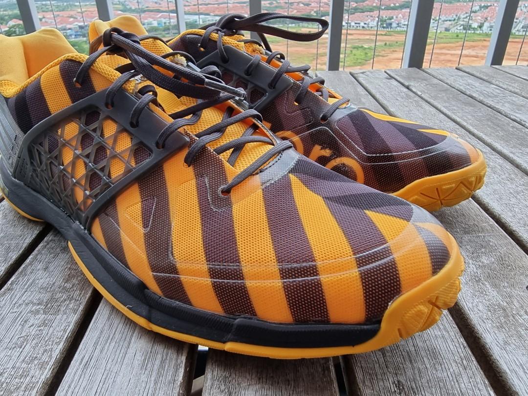 Adidas adizero ueberschall f7 hot sale