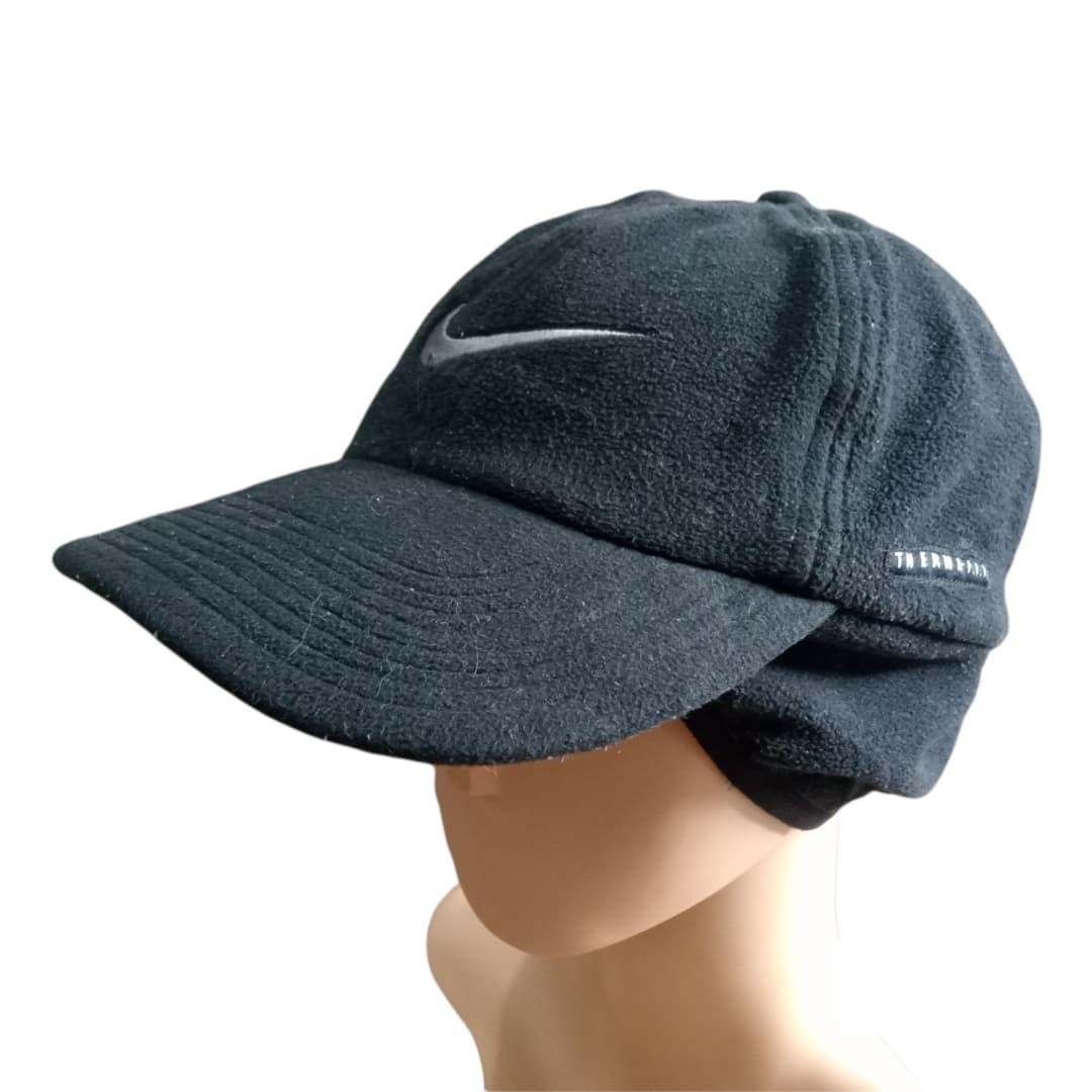 Nike therma 2025 fit hat
