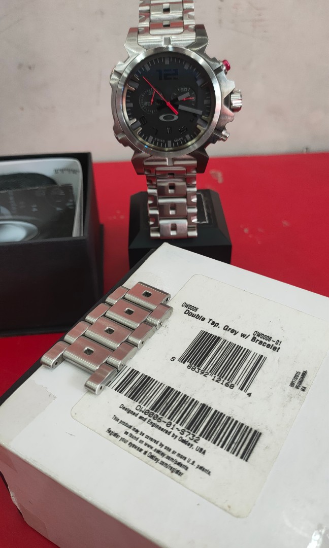 Oakley double tap grey watch Men s Fashion Watches Accessories