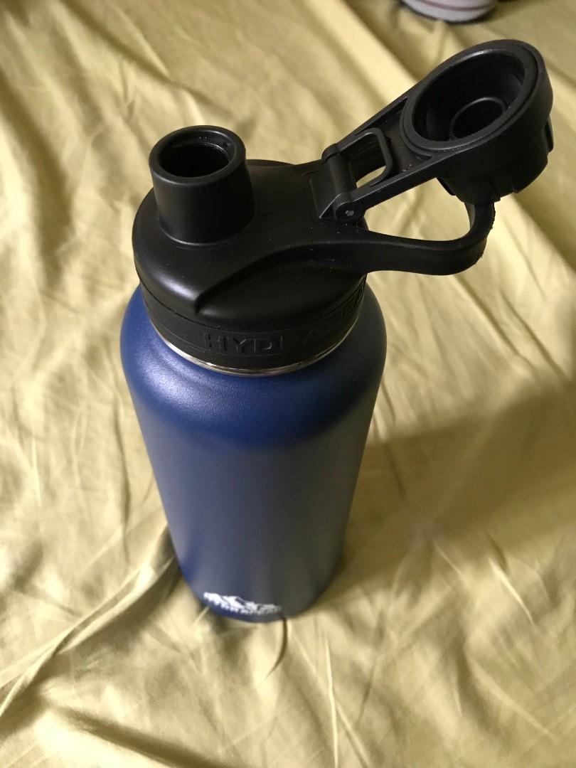 Hydrapeak Stainless Steel Bottle with Straw Lid & Silicone Boot 32oz in Navy