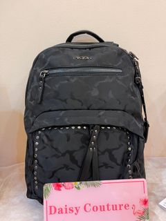 (Category: ) located in . Submitted by daisycouture2 (Listing ID 1119147994, Image 1). Description: .