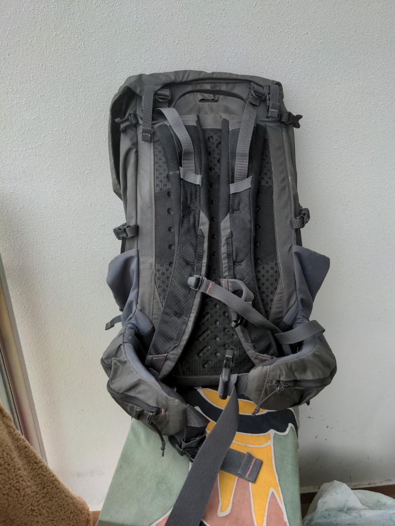 Patagonia nine online trails 36l backpack