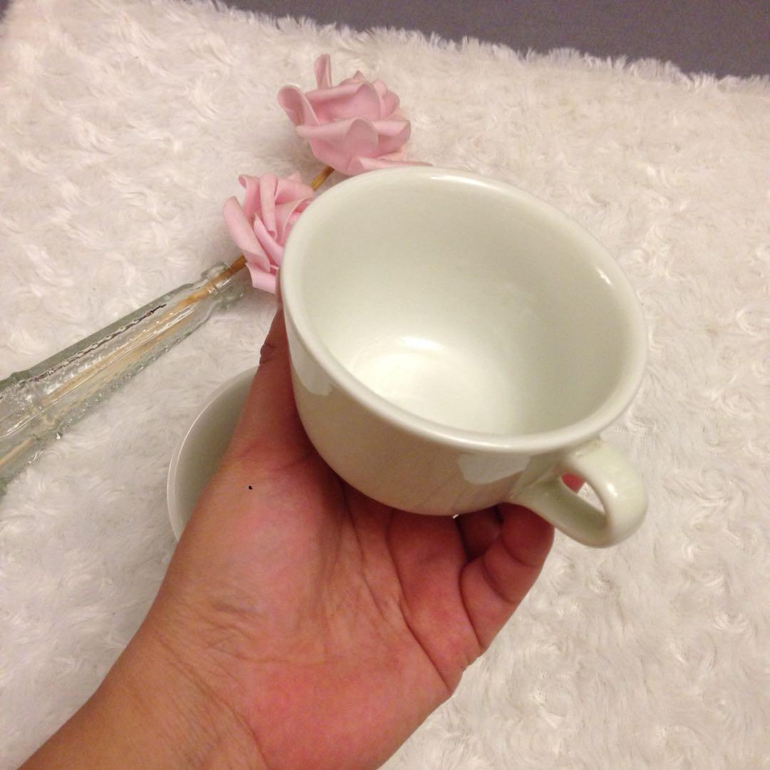 Plain Mug (Category: Coffee & Tea Tableware) located in San Juan City. Submitted by cheapninja (Listing ID 1119203926, Image 3). Description: Brand New!!! Plain Coffee Mug ₱50 pesos each (available stock 20 pcs.) Location: Greenhills, San Juan City .