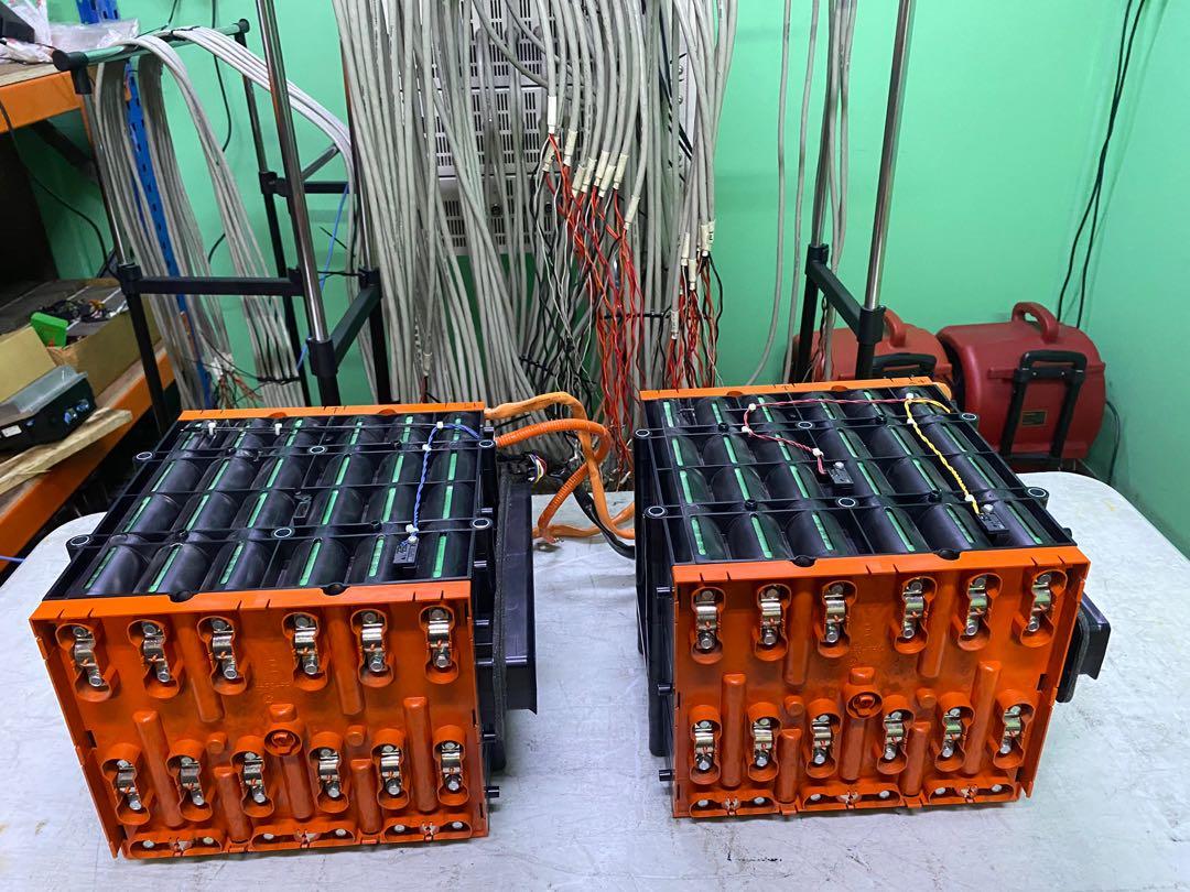 Porsche cayenne hybrid battery best sale life